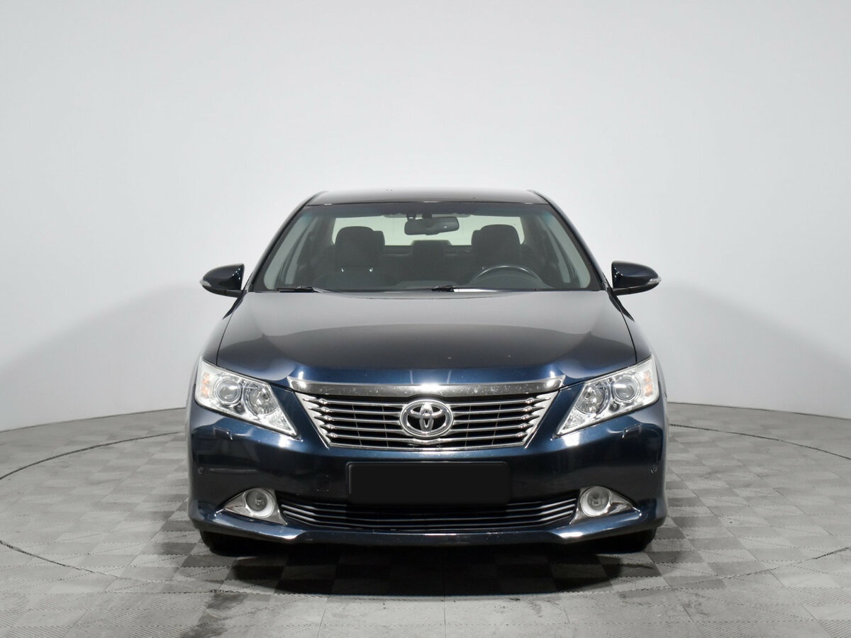 Toyota Camry б/у, 2012, Автоматическая. Фото: #1