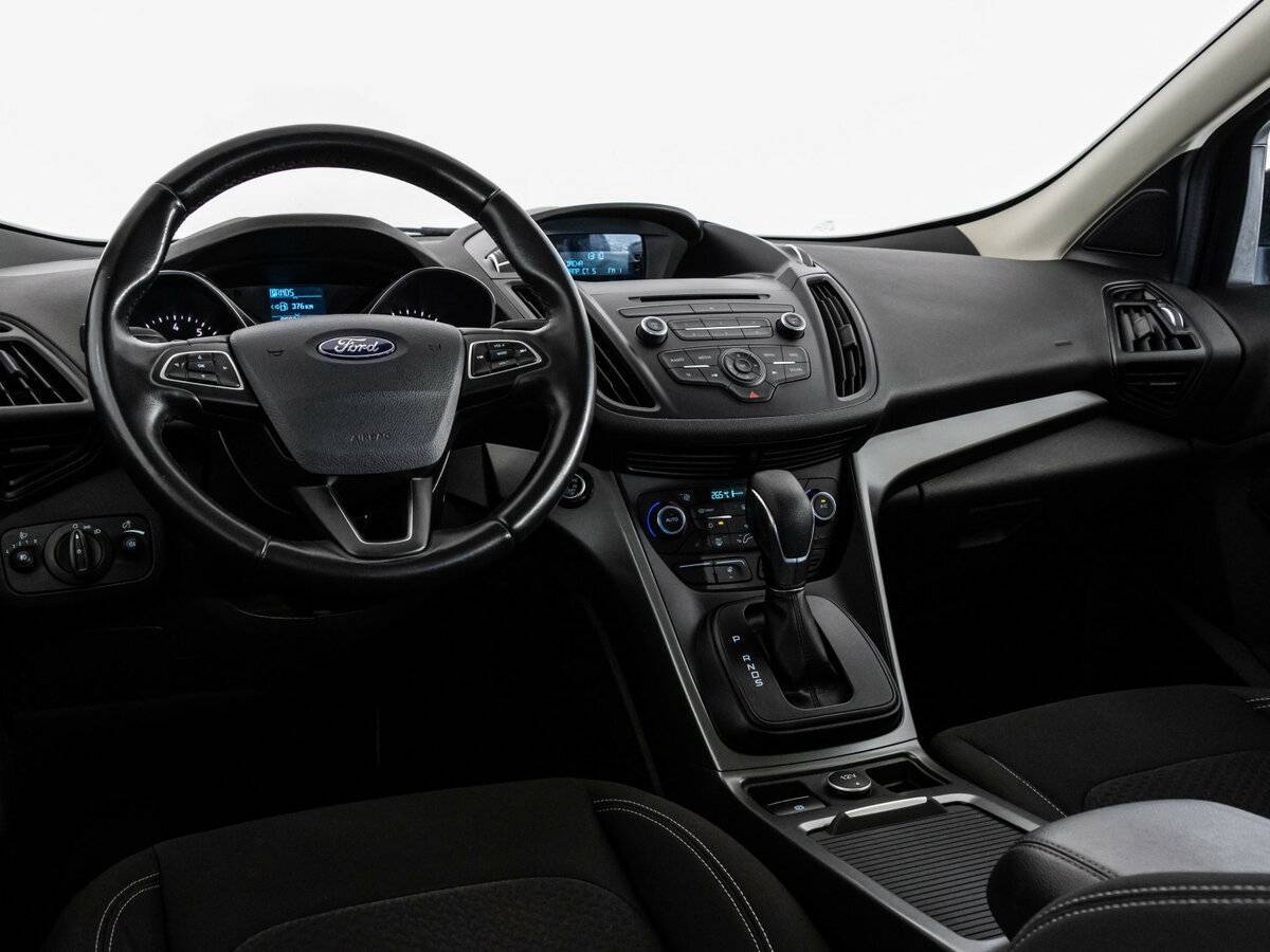 Ford Kuga б/у, 2017, Автоматическая. Фото: #10