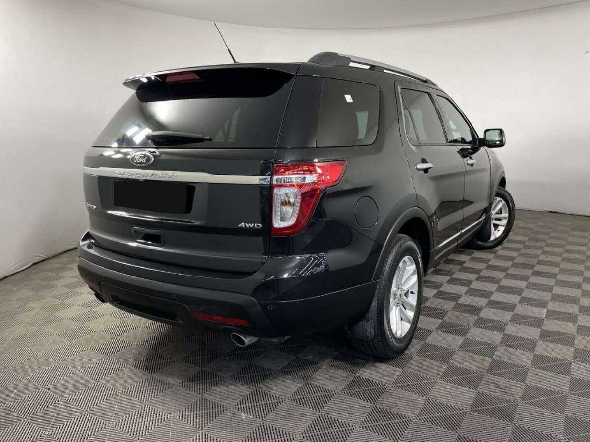 Ford Explorer б/у, 2013, Автоматическая. Фото: #5
