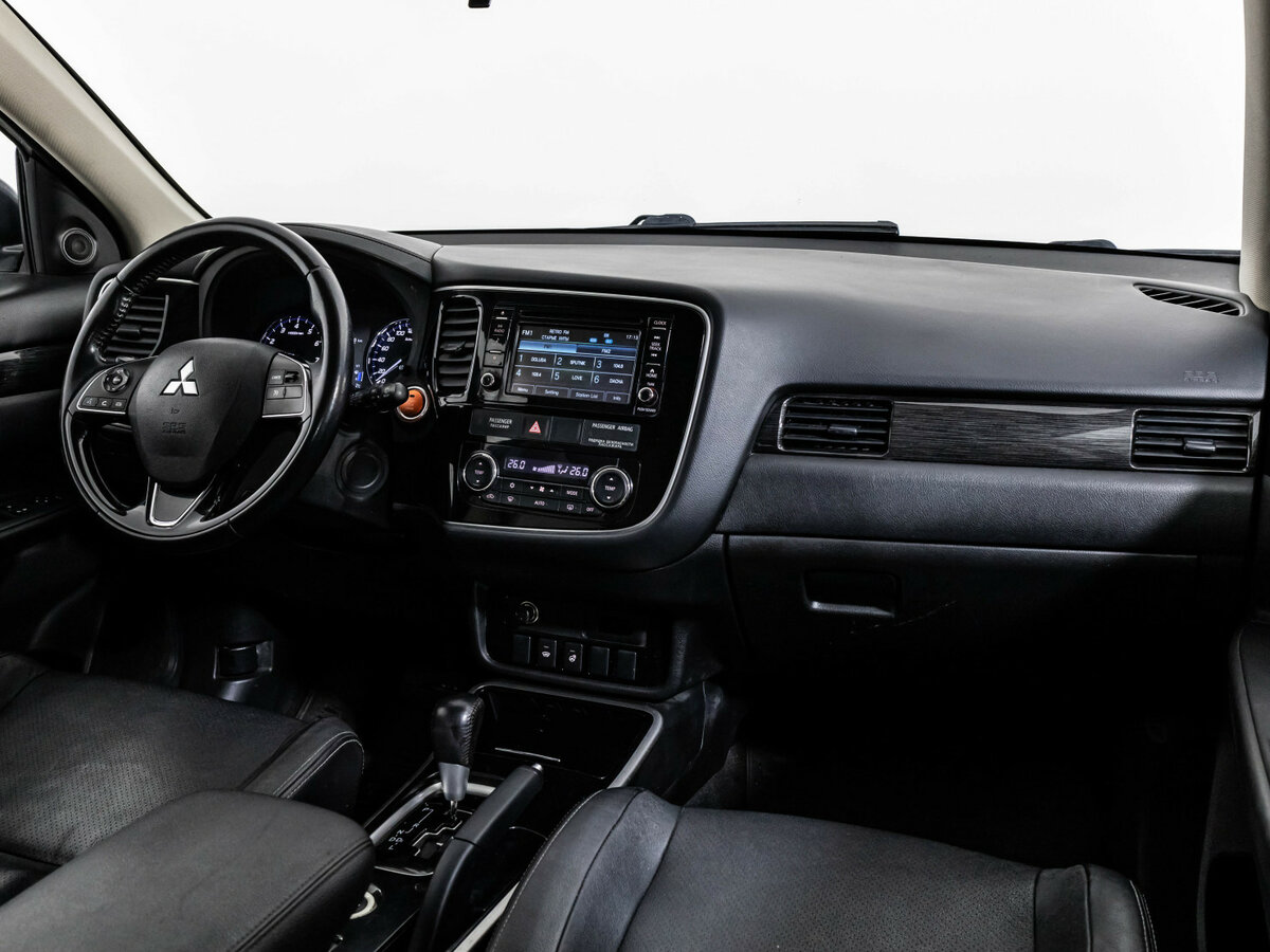 Mitsubishi Outlander б/у, 2017, Вариатор. Фото: #6