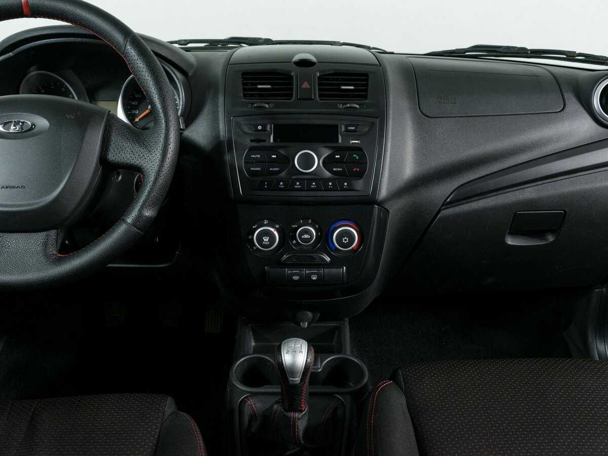 Lada (ВАЗ) Granta б/у, 2018, Механическая. Фото: #7