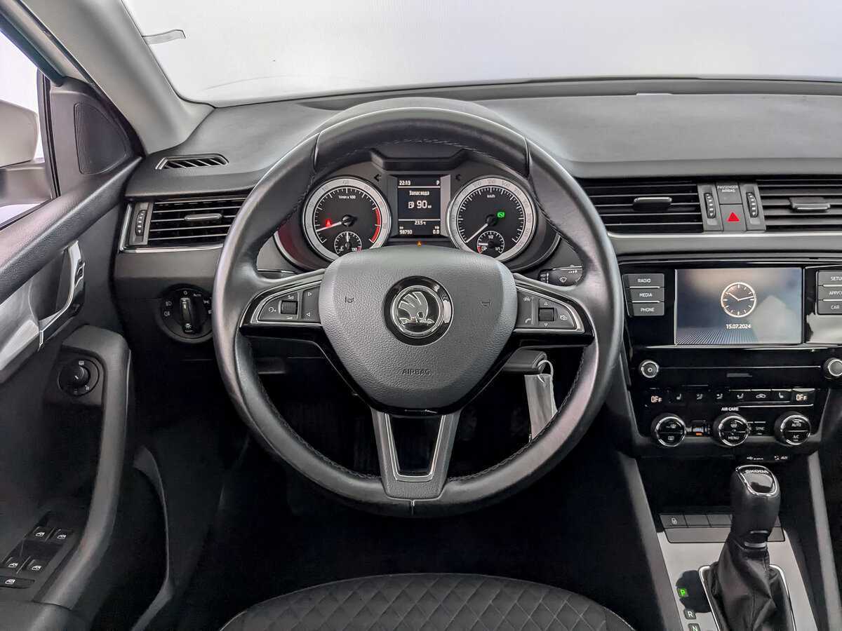 Skoda Octavia б/у, 2017, Автоматическая. Фото: #16