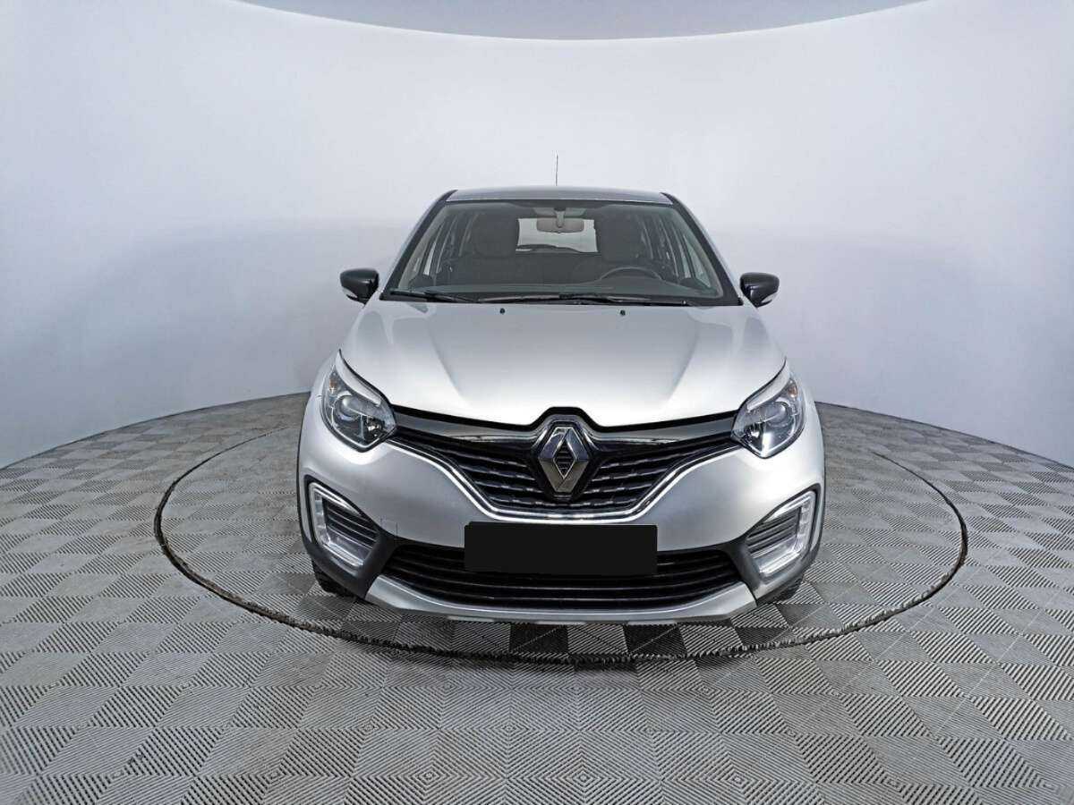 Renault Kaptur б/у, 2018, Механическая. Фото: #1