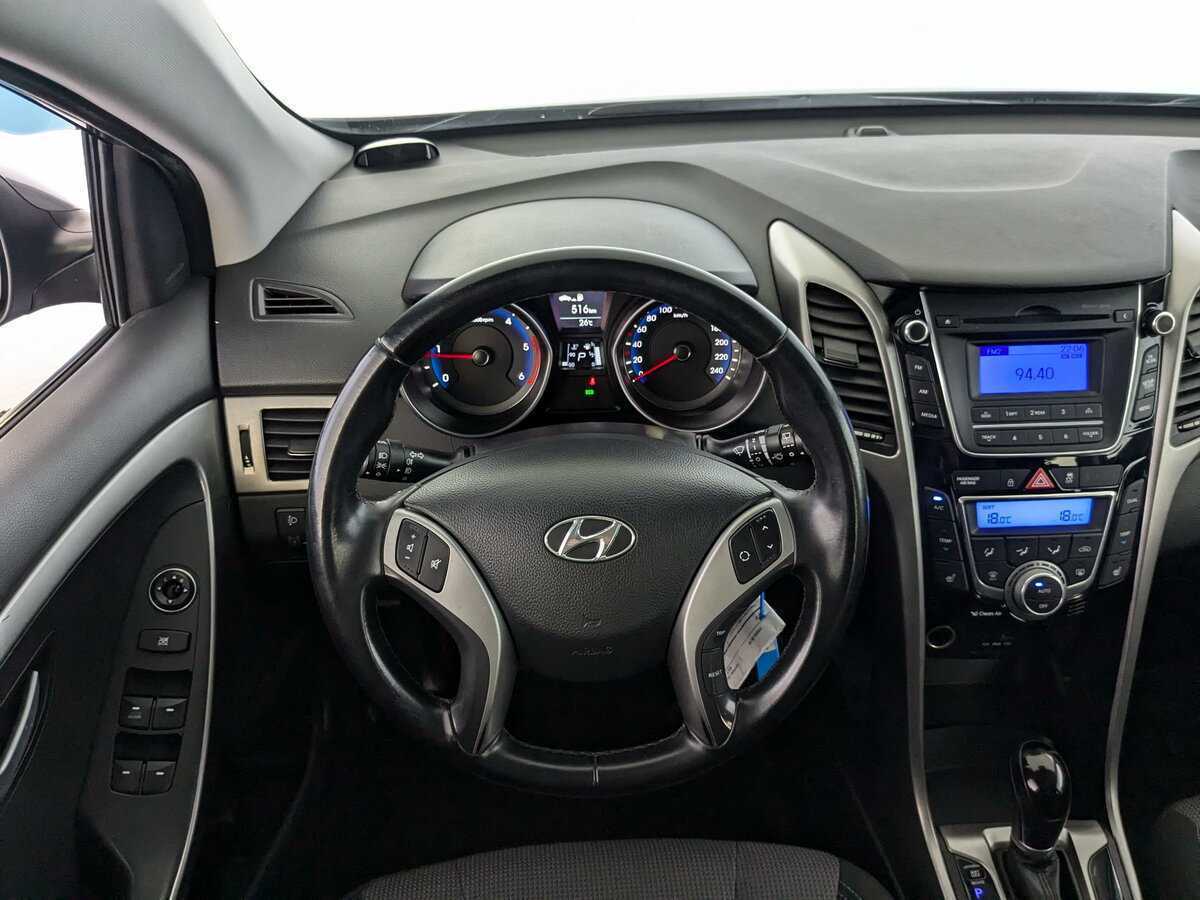 Hyundai i30 б/у, 2014, Автоматическая. Фото: #20
