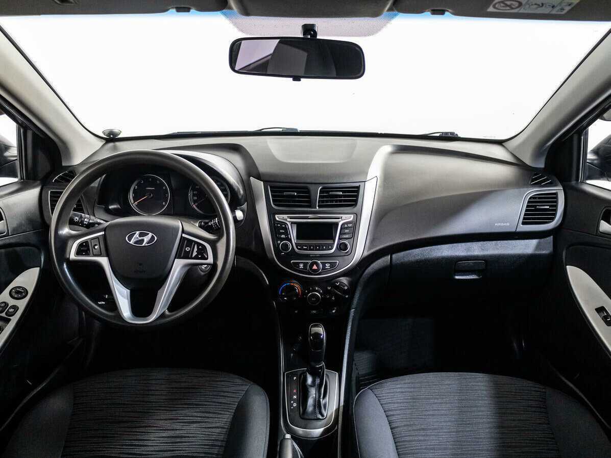 Hyundai Solaris б/у, 2014, Автоматическая. Фото: #12