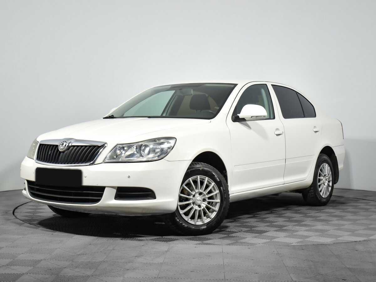 Skoda Octavia б/у, 2012, Механическая. Фото: #0