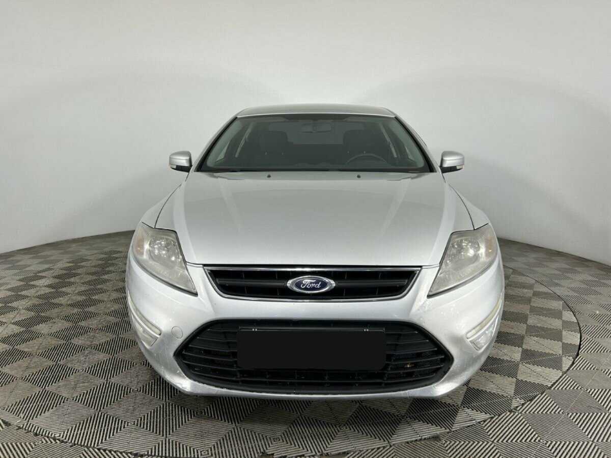 Ford Mondeo б/у, 2012, Механическая. Фото: #1