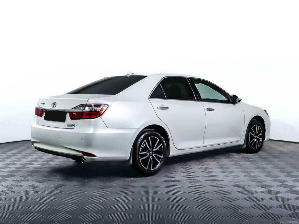 Toyota Camry б/у, 2017, Автоматическая. Фото: #4