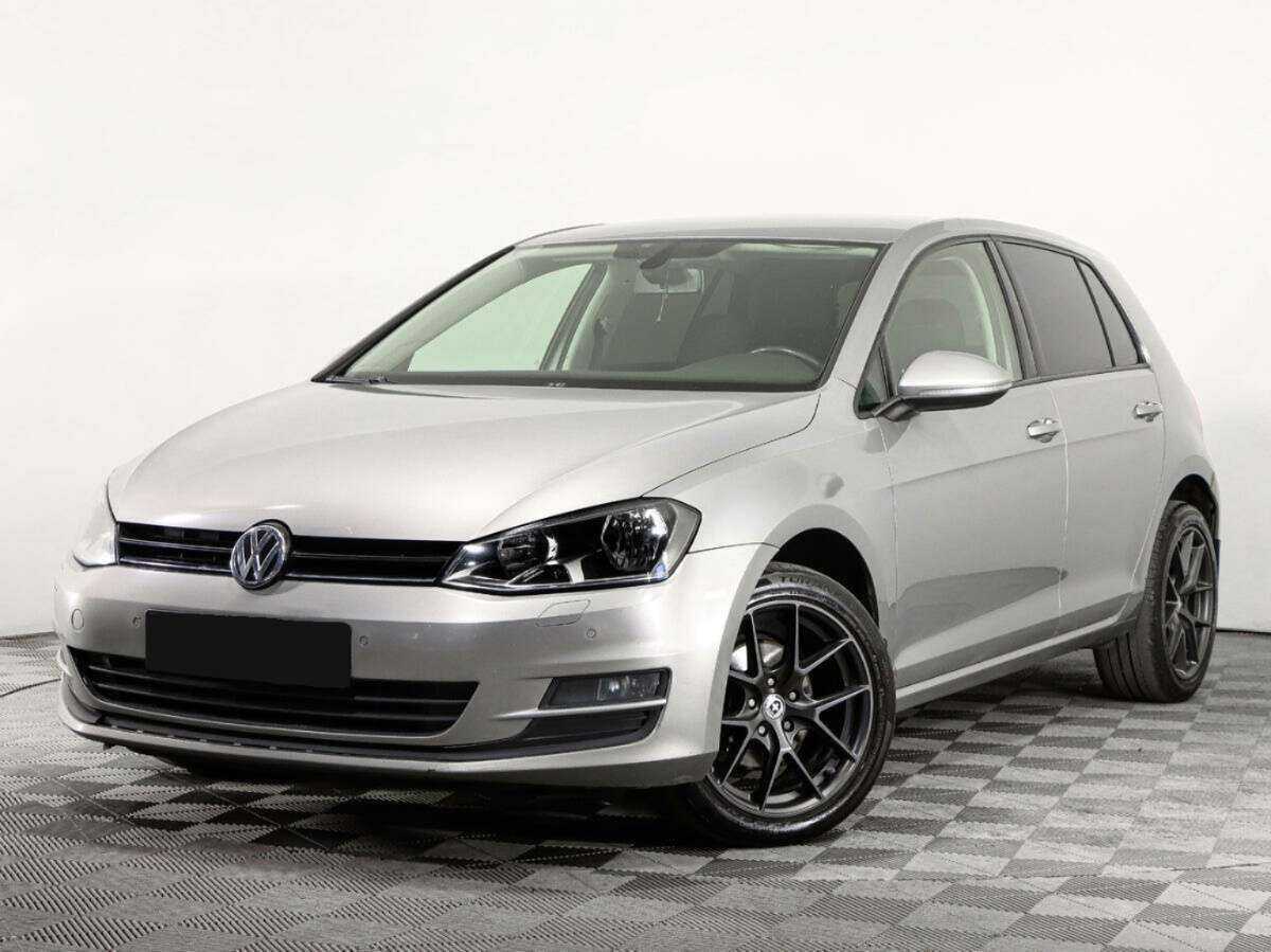 Volkswagen Golf б/у, 2013, Механическая. Фото: #0
