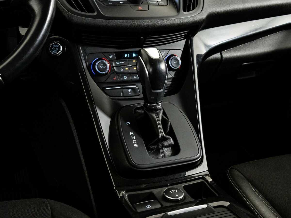 Ford Kuga б/у, 2017, Автоматическая. Фото: #10