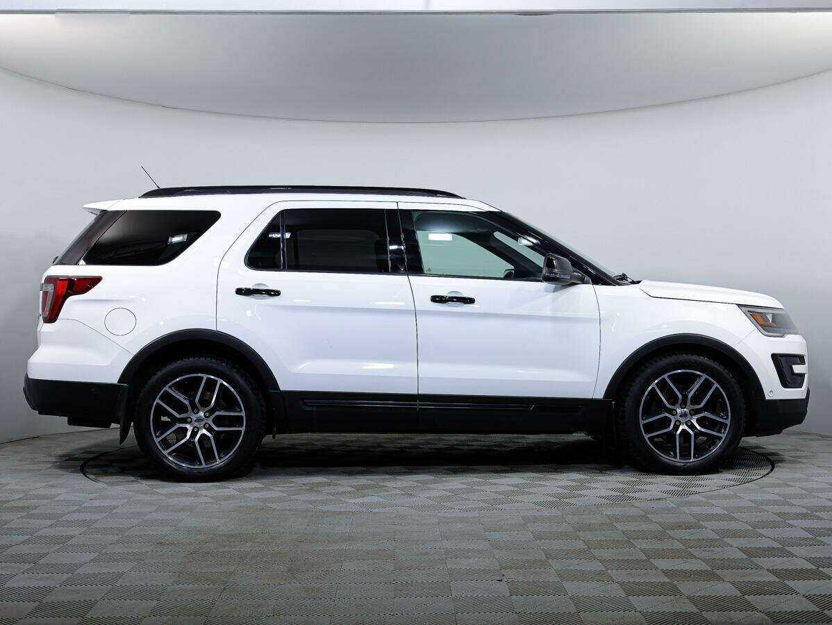 Ford Explorer б/у, 2015, Автоматическая. Фото: #3