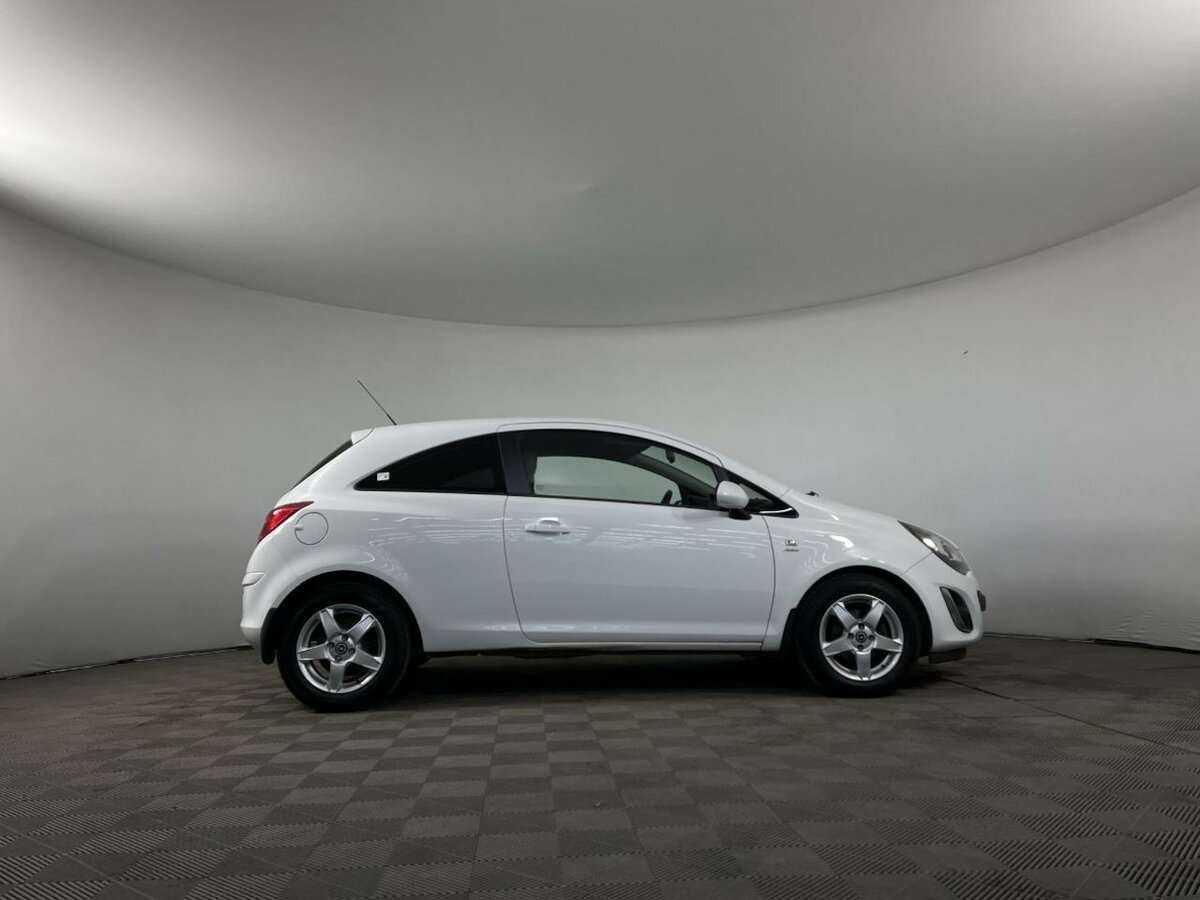 Opel Corsa б/у, 2013, Автоматическая. Фото: #3