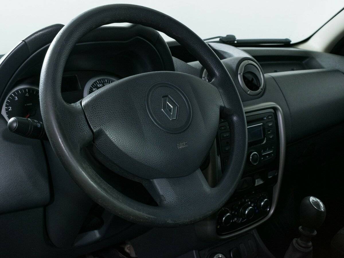 Renault Duster б/у, 2014, Механическая. Фото: #13
