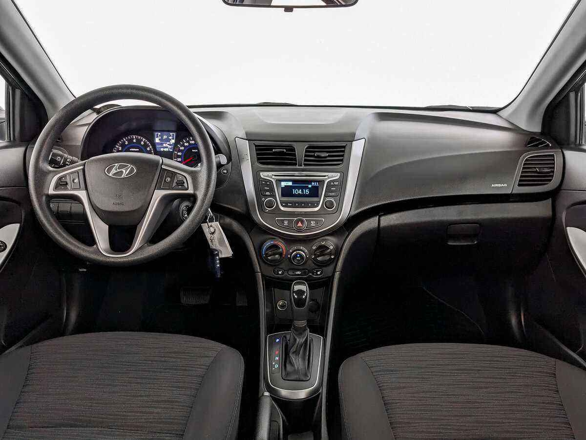 Hyundai Solaris б/у, 2015, Автоматическая. Фото: #11