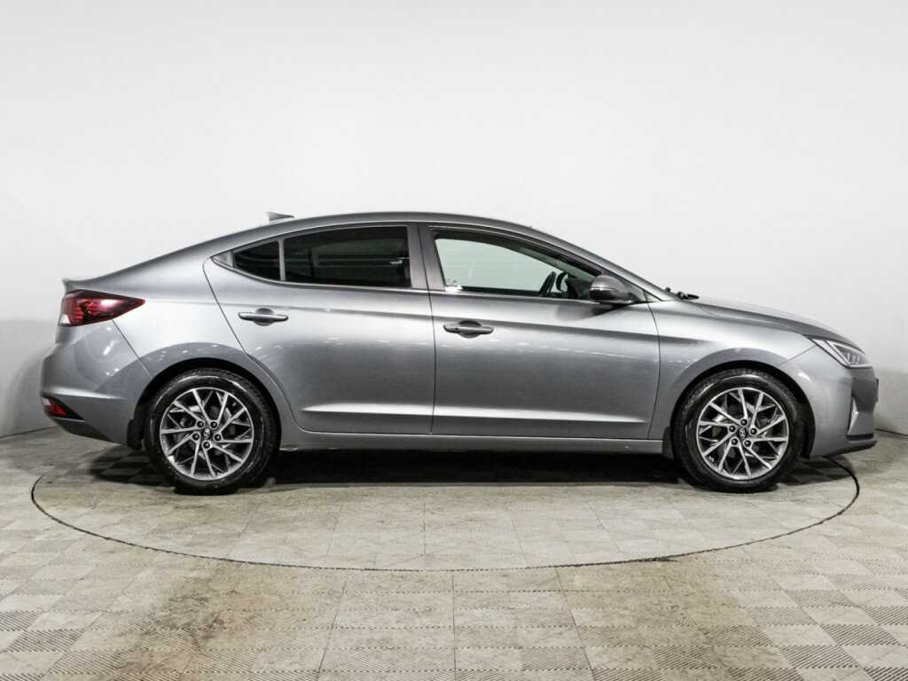 Hyundai Elantra б/у, 2019, Автоматическая. Фото: #3