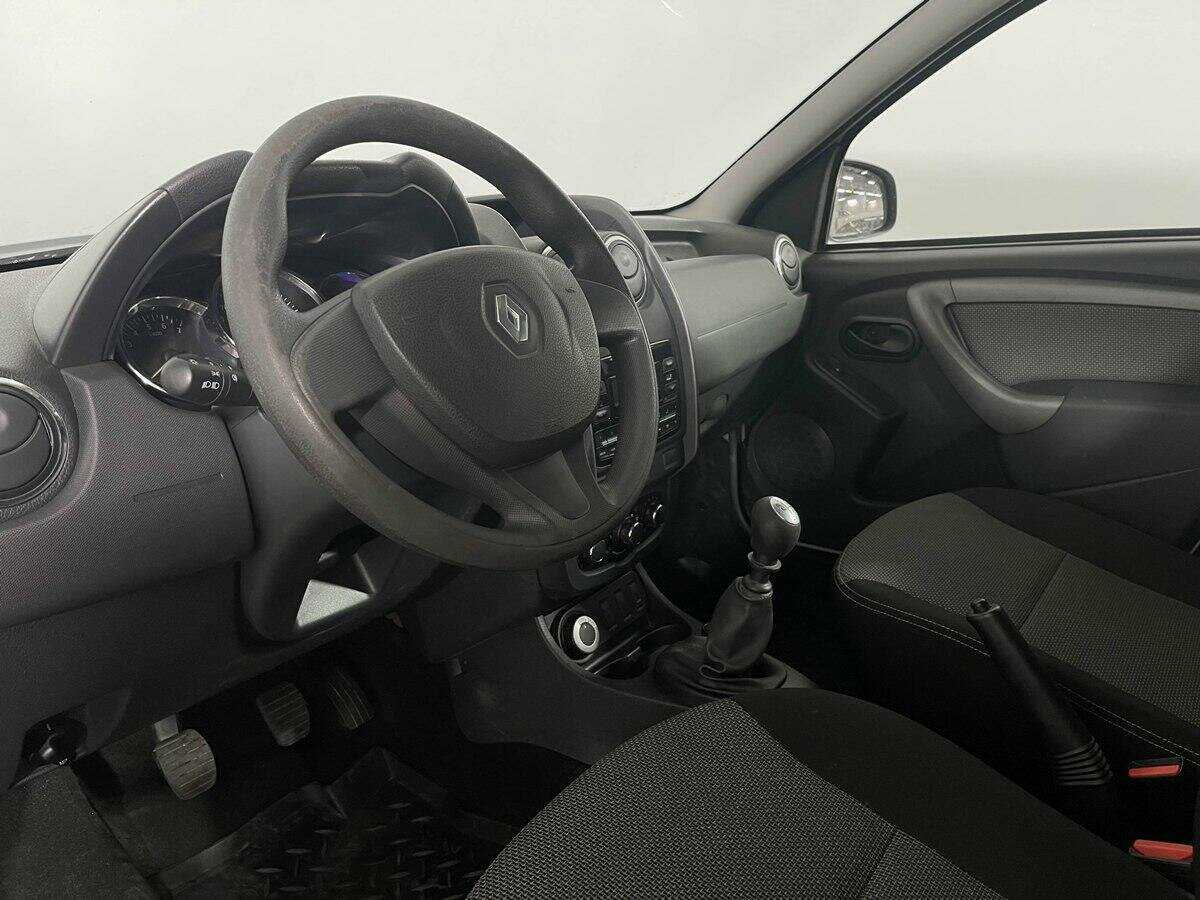 Renault Duster б/у, 2017, Механическая. Фото: #12