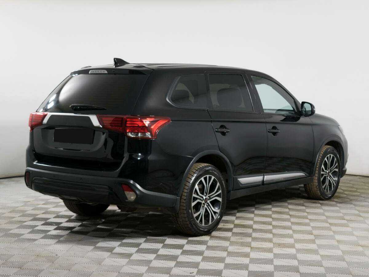 Mitsubishi Outlander б/у, 2018, Вариатор. Фото: #3