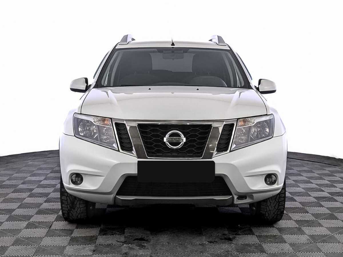 Nissan Terrano б/у, 2021, Механическая. Фото: #1