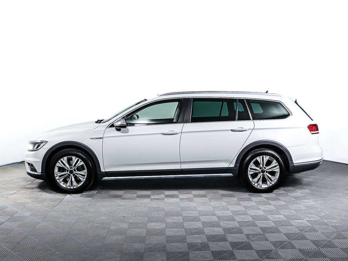 Volkswagen Passat б/у, 2018, Роботизированная. Фото: #7