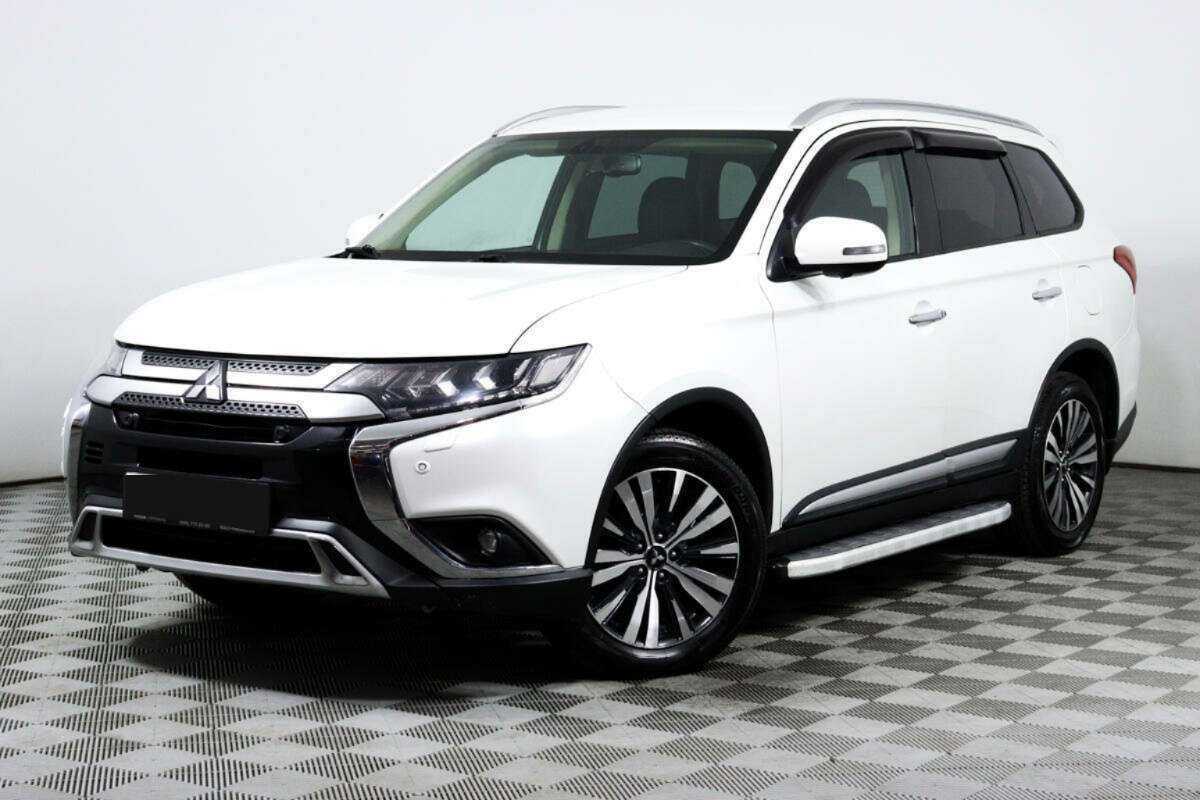 Mitsubishi Outlander б/у, 2019, Вариатор. Посмотреть фото