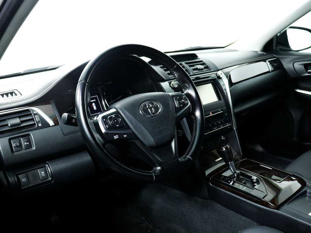 Toyota Camry б/у, 2015, Автоматическая. Фото: #12