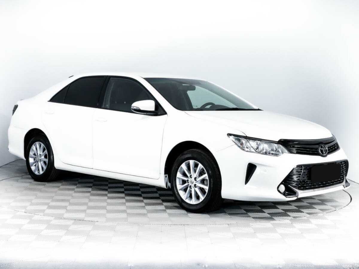 Toyota Camry б/у, 2015, Автоматическая. Фото: #2