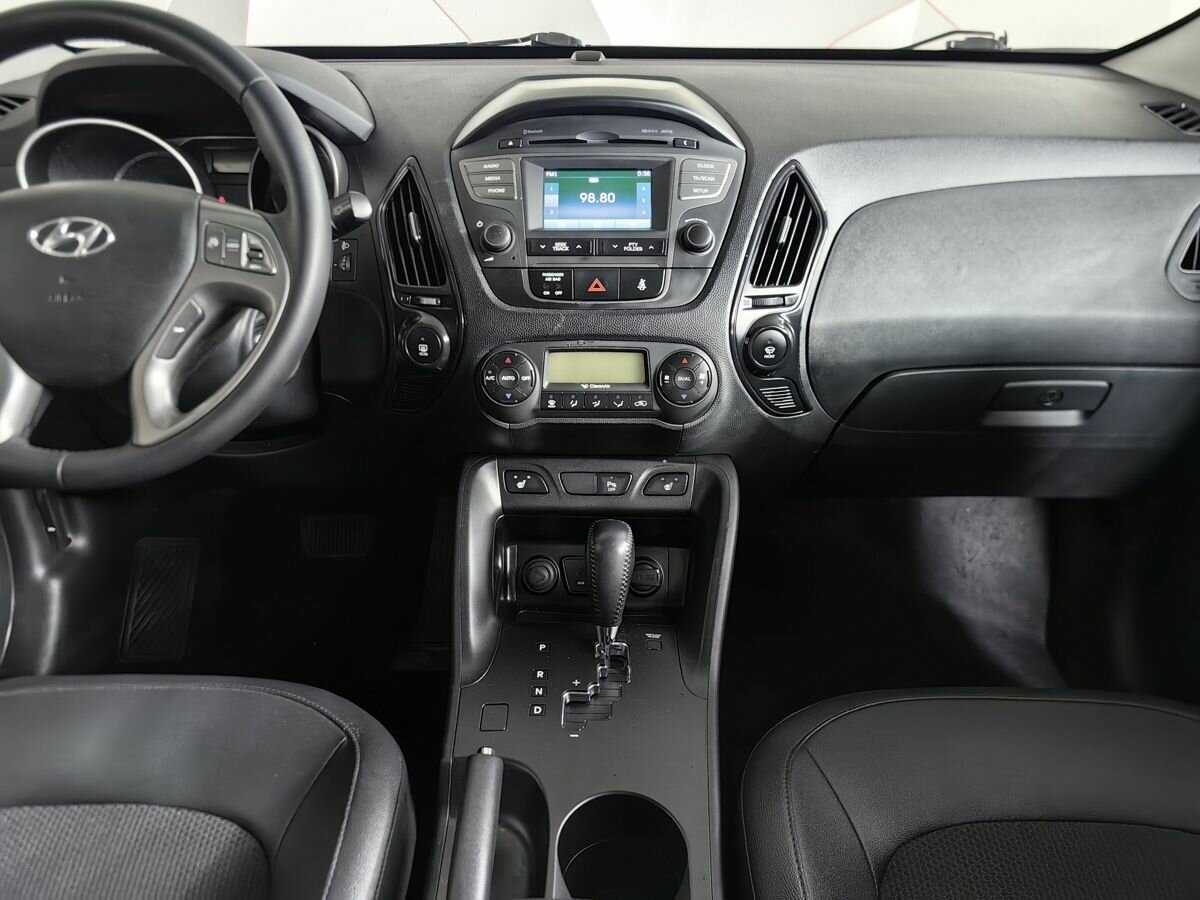 Hyundai ix35 б/у, 2014, Автоматическая. Фото: #10