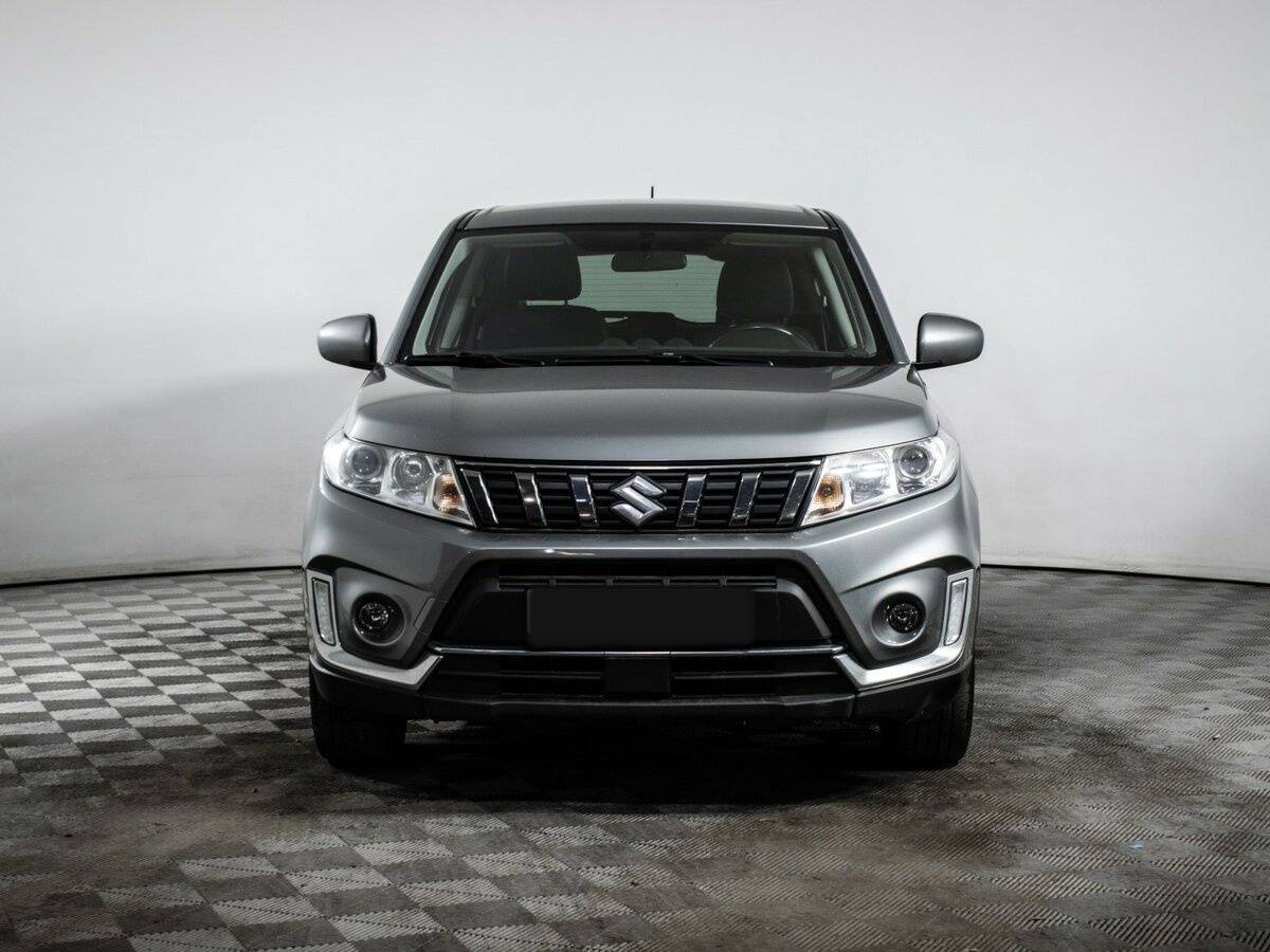 Suzuki Vitara б/у, 2020, Автоматическая. Фото: #1