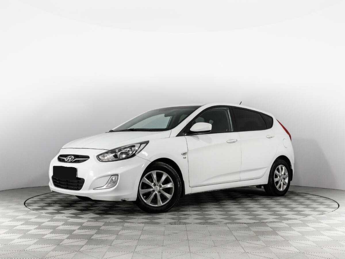 Hyundai Solaris б/у, 2014, Автоматическая. Фото: #0