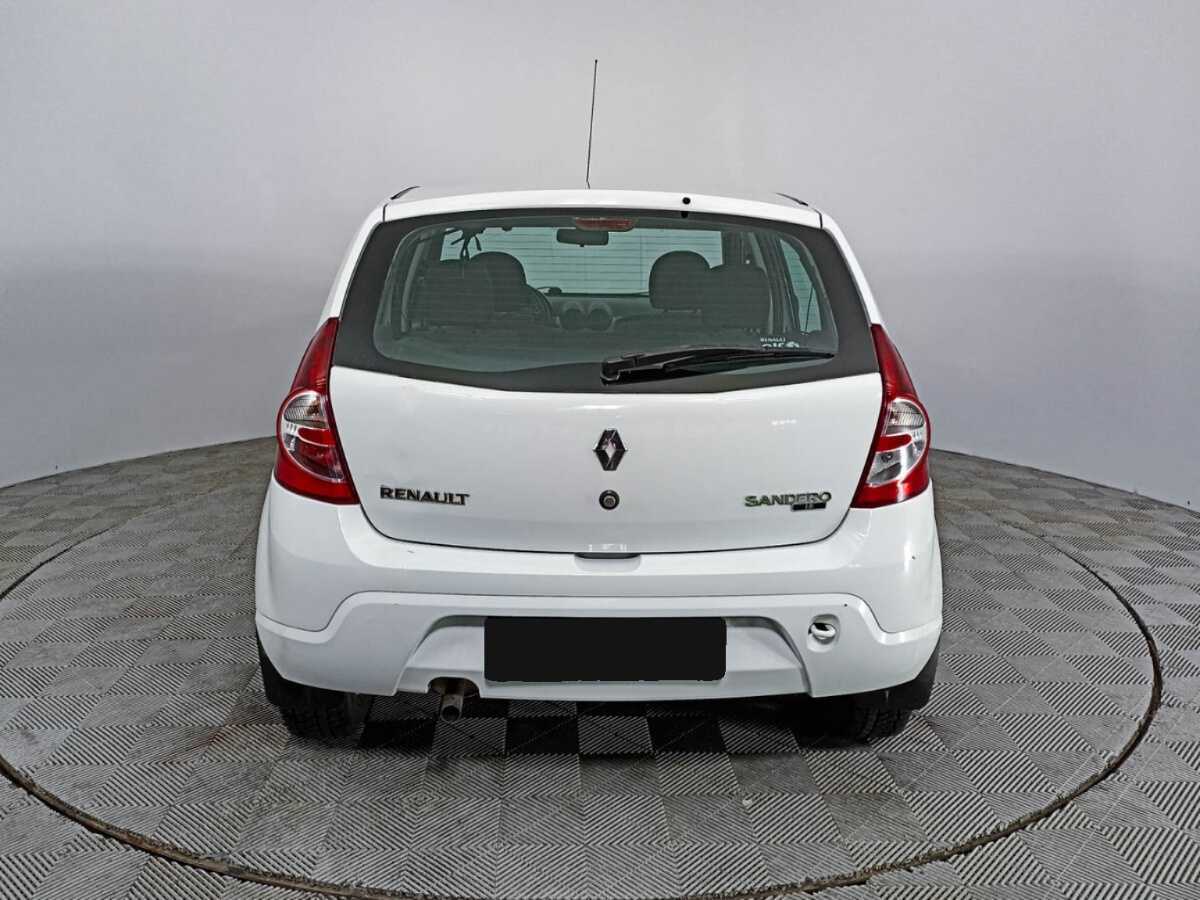 Renault Sandero б/у, 2014, Механическая. Фото: #4
