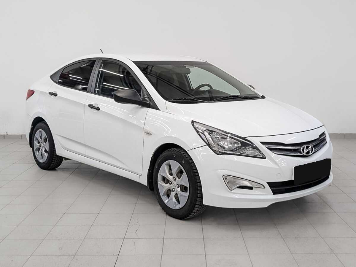 Hyundai Solaris б/у, 2015, Механическая. Фото: #2
