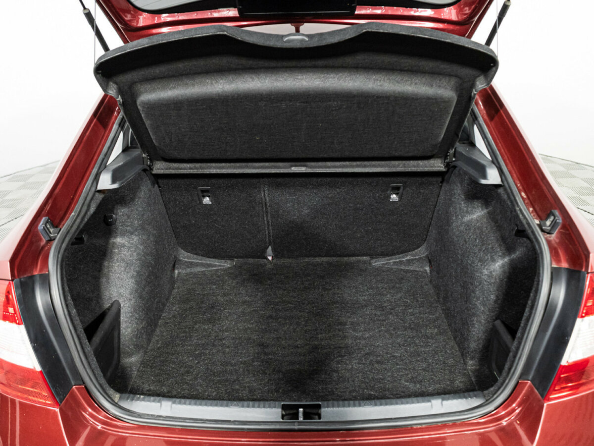 Skoda Rapid б/у, 2016, Автоматическая. Фото: #14