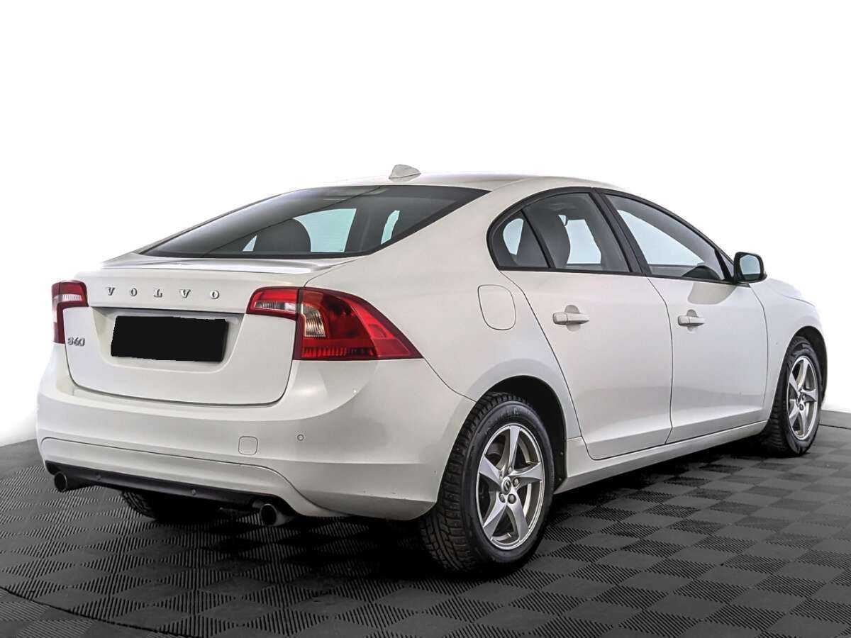 Volvo S60 б/у, 2015, Автоматическая. Фото: #4