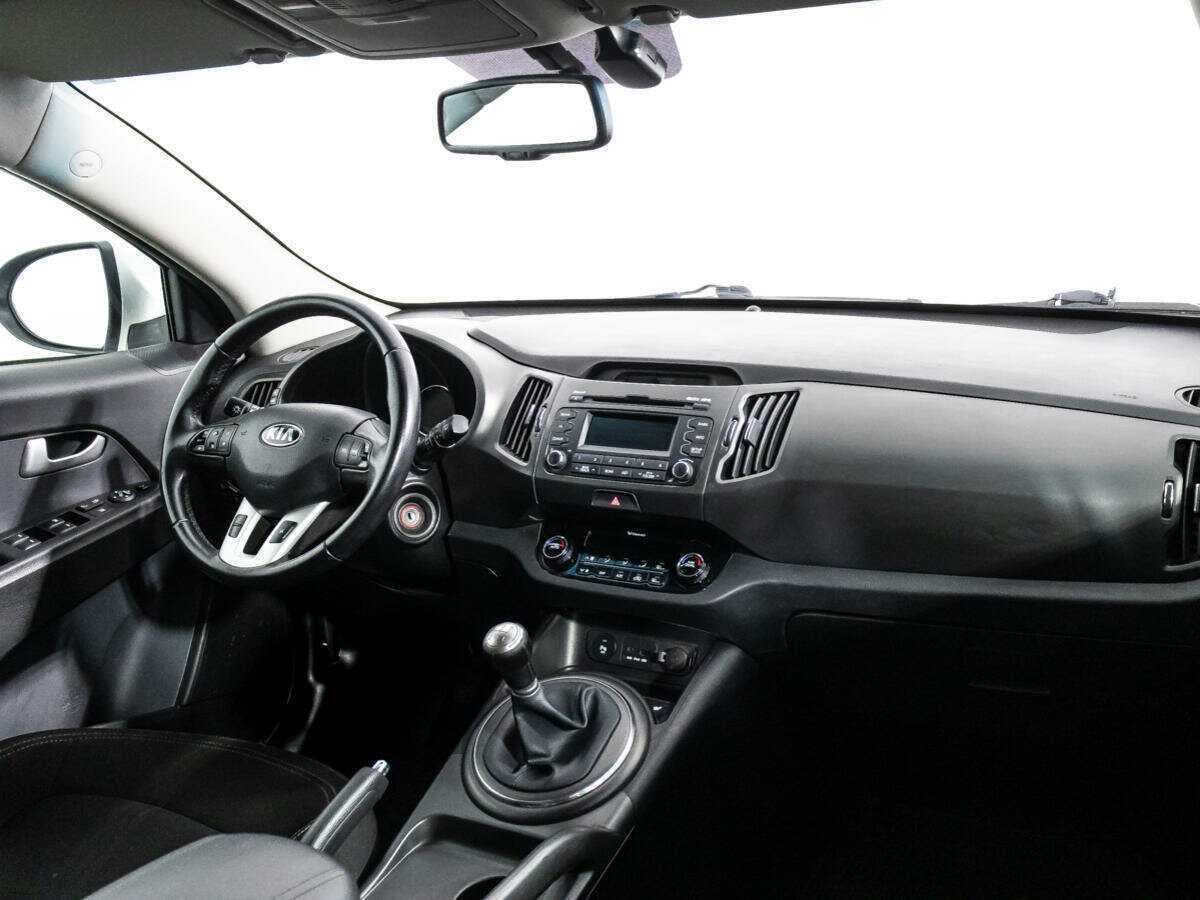 Kia Sportage б/у, 2013, Механическая. Фото: #8