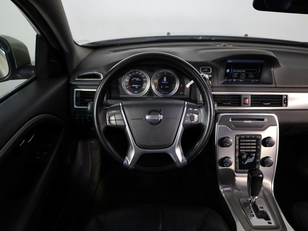 Volvo XC70 б/у, 2012, Автоматическая. Фото: #9