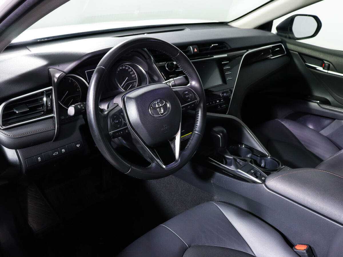 Toyota Camry б/у, 2018, Автоматическая. Фото: #13