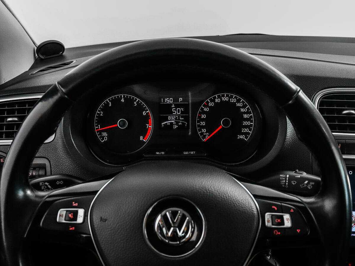 Volkswagen Polo б/у, 2016, Автоматическая. Фото: #16