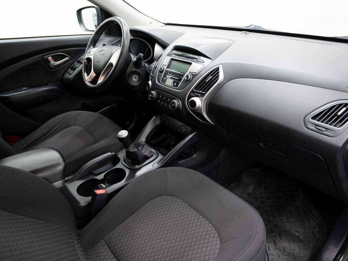 Hyundai ix35 б/у, 2013, Механическая. Фото: #9