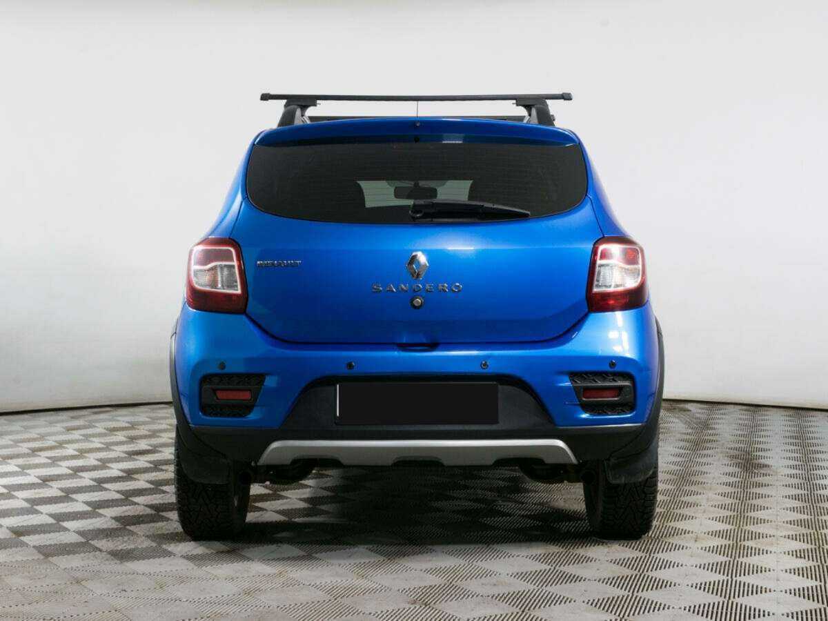 Renault Sandero б/у, 2017, Автоматическая. Фото: #4