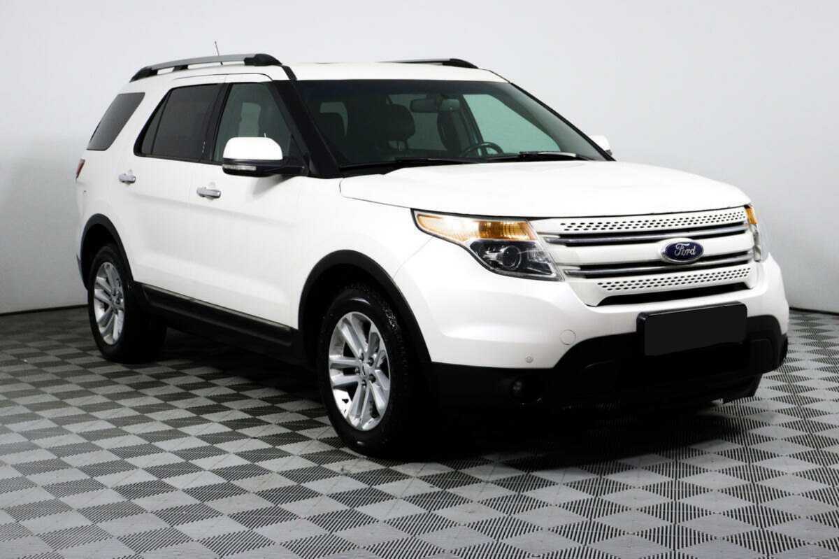 Ford Explorer б/у, 2012, Автоматическая. Фото: #2