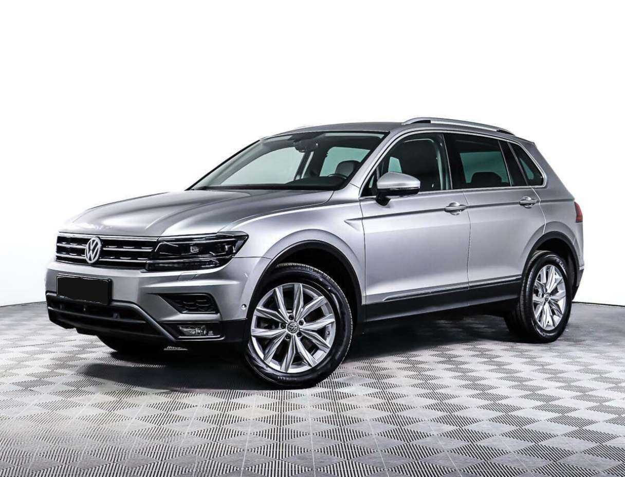 Volkswagen Tiguan б/у, 2017, Роботизированная. Посмотреть фото