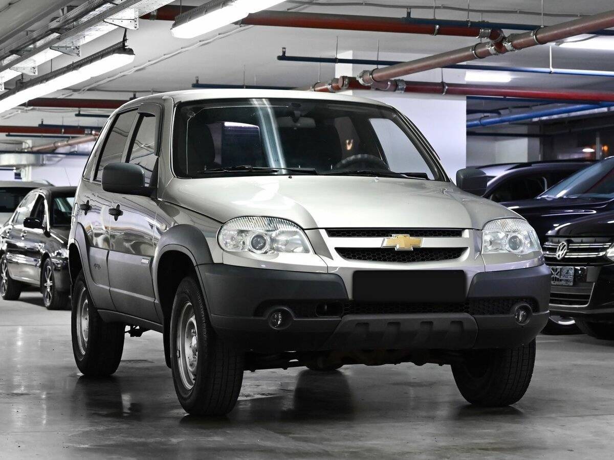 Chevrolet Niva б/у, 2014, Механическая. Фото: #1