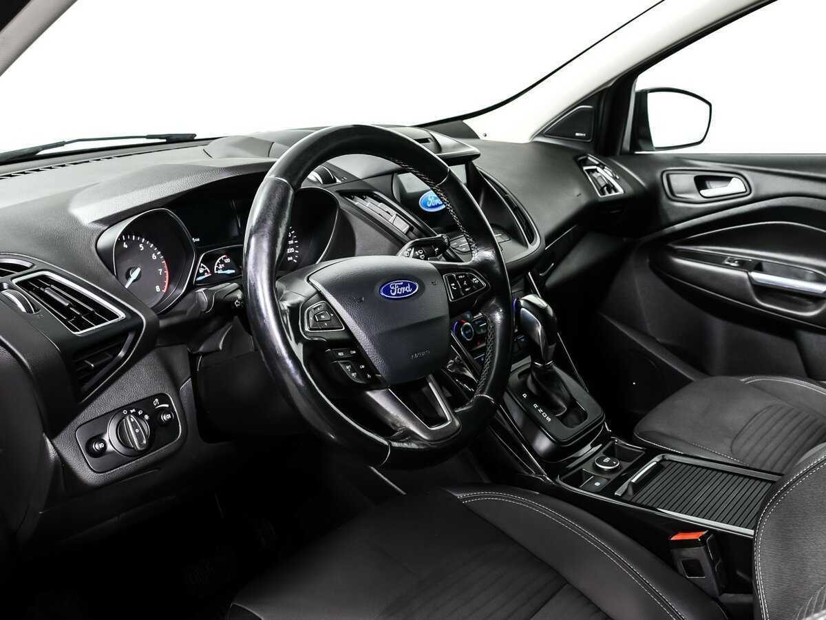 Ford Kuga б/у, 2017, Автоматическая. Фото: #11