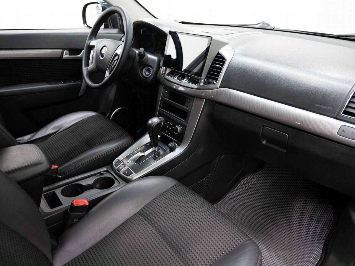 Chevrolet Captiva б/у, 2012, Автоматическая. Фото: #10