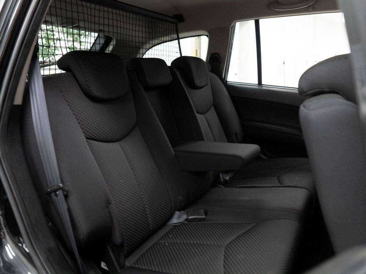 SsangYong Kyron б/у, 2013, Автоматическая. Фото: #7