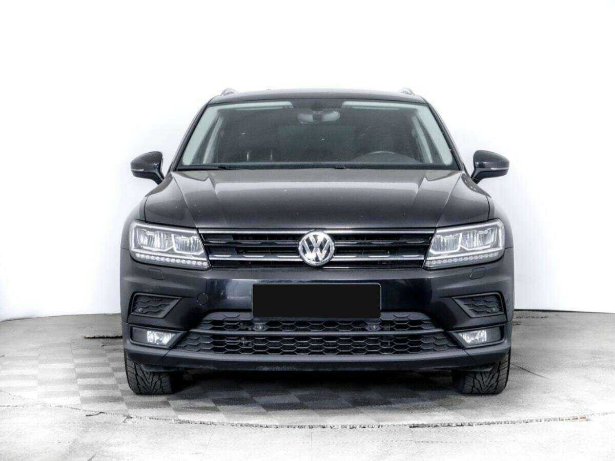 Volkswagen Tiguan б/у, 2018, Роботизированная. Фото: #1