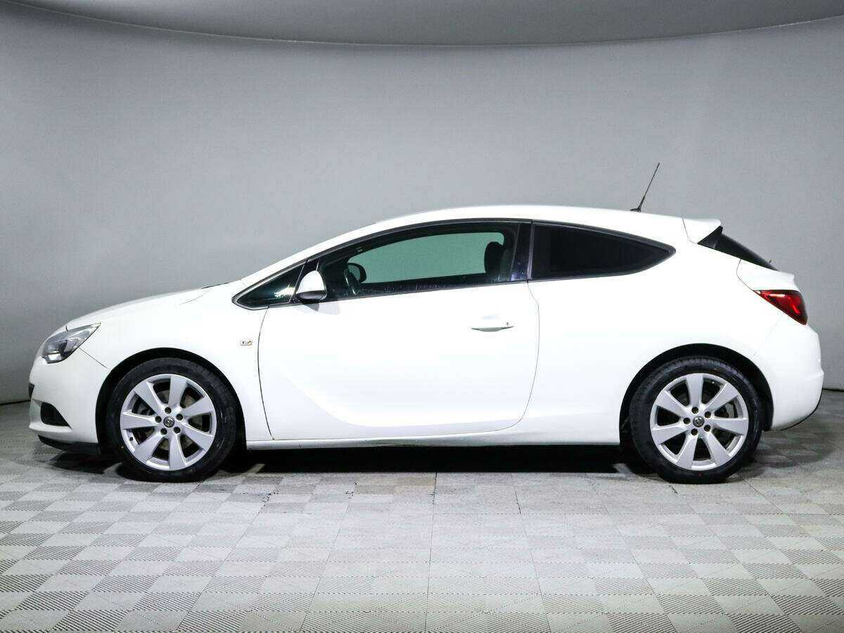Opel Astra б/у, 2013, Механическая. Фото: #7