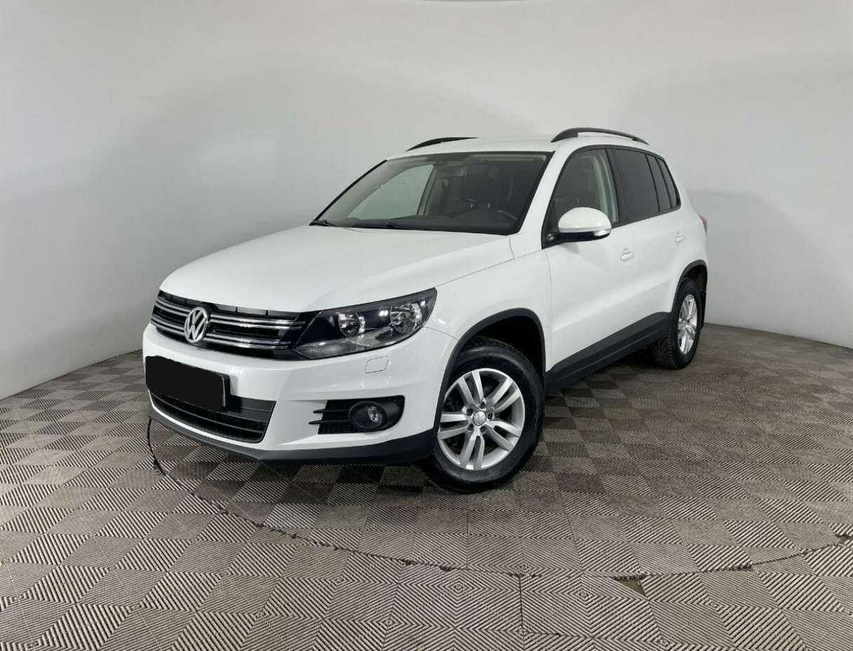 Volkswagen Tiguan б/у, 2014, Механическая. Посмотреть фото