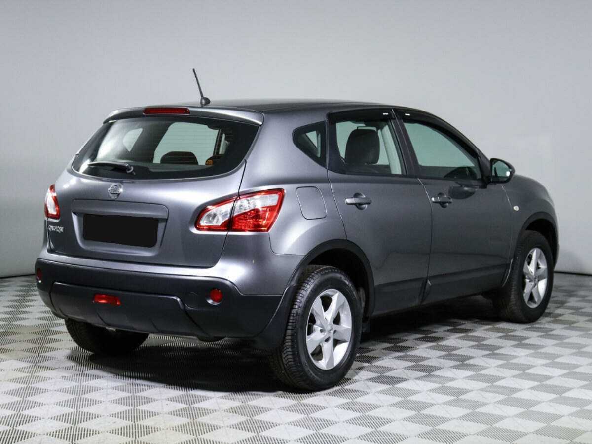 Nissan Qashqai б/у, 2012, Механическая. Фото: #3