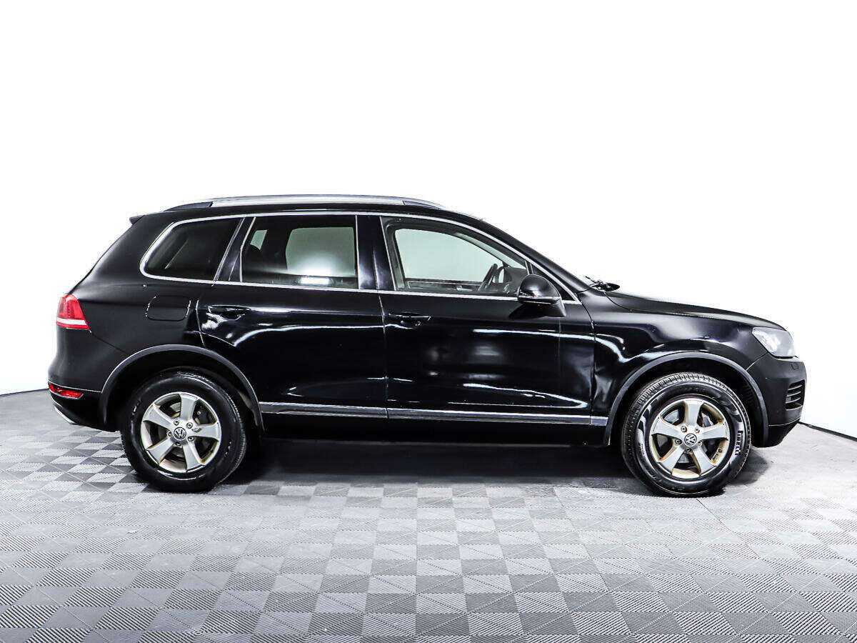 Volkswagen Touareg б/у, 2013, Автоматическая. Фото: #3